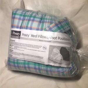 Pair Of Posey Plaid Heel Pillows Foot Positioner Quilted New!